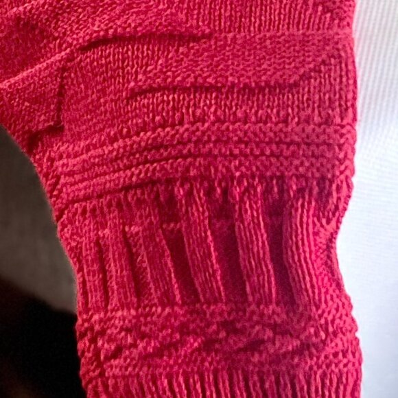 Red CrewNeck Sweater - Picture 4 of 10